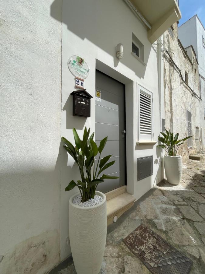 Mediterraneo House- Casa Nel Centro Storico Matino Exterior photo